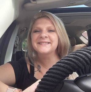 Meet your Posher, Brenda